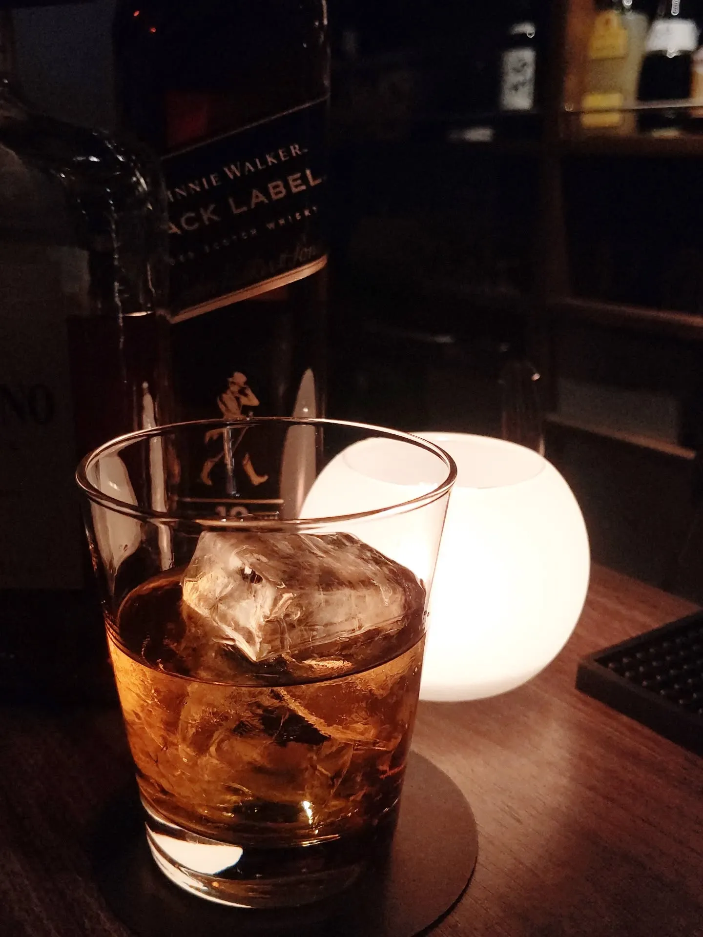 映画のタイトルカクテルをもう一つ、ゴッドファーザーです🍸️1...